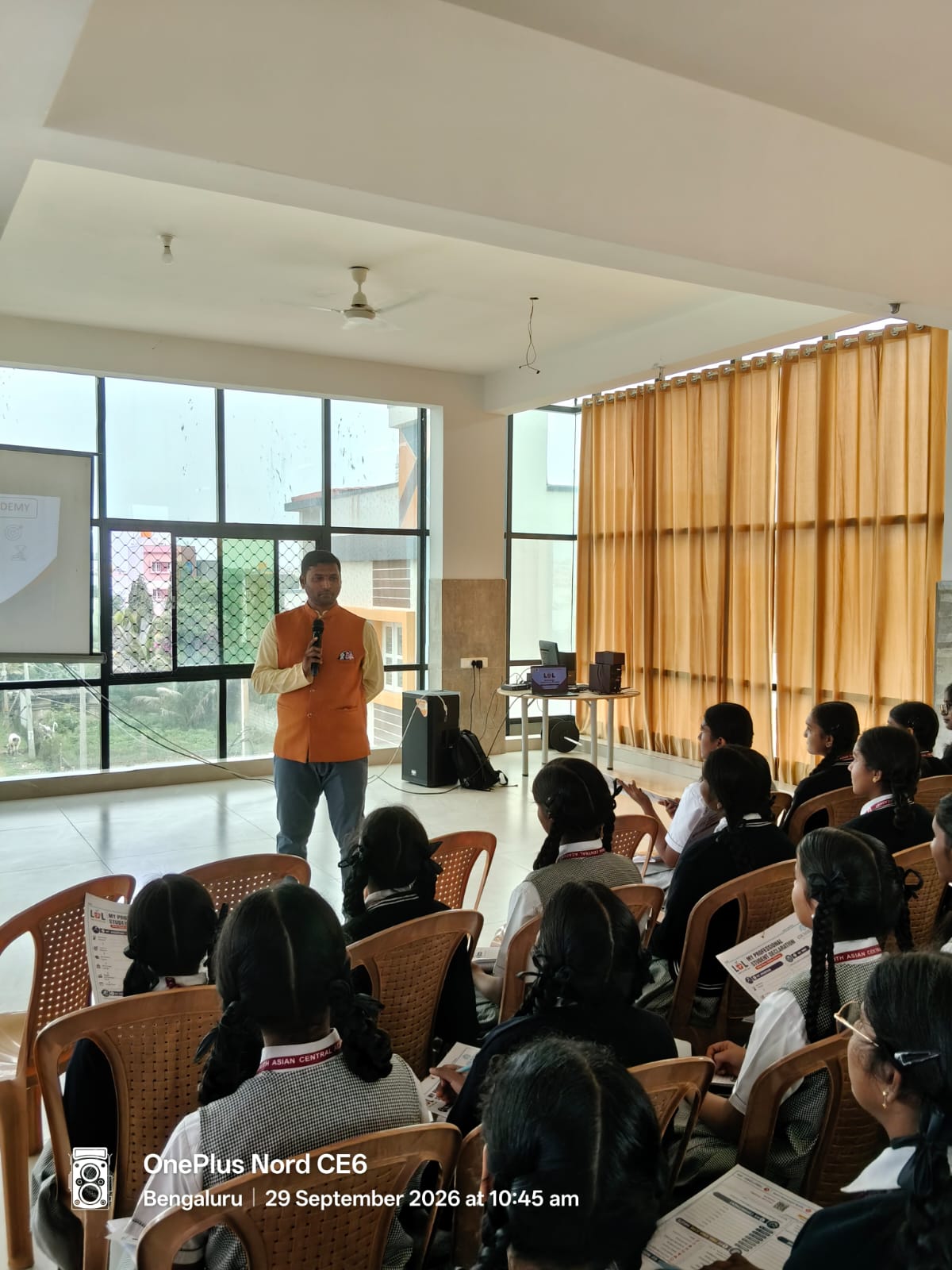 South Asian Central Academy school gallery photo 14